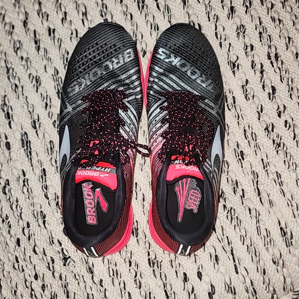 Brooks Hyperion Running Shoes
